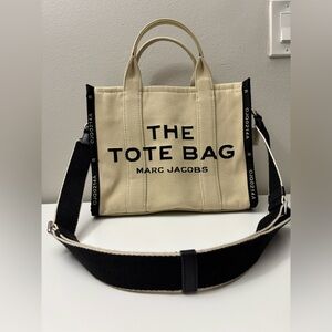 Marc Jacobs The Jacquard
Medium Tote Bag